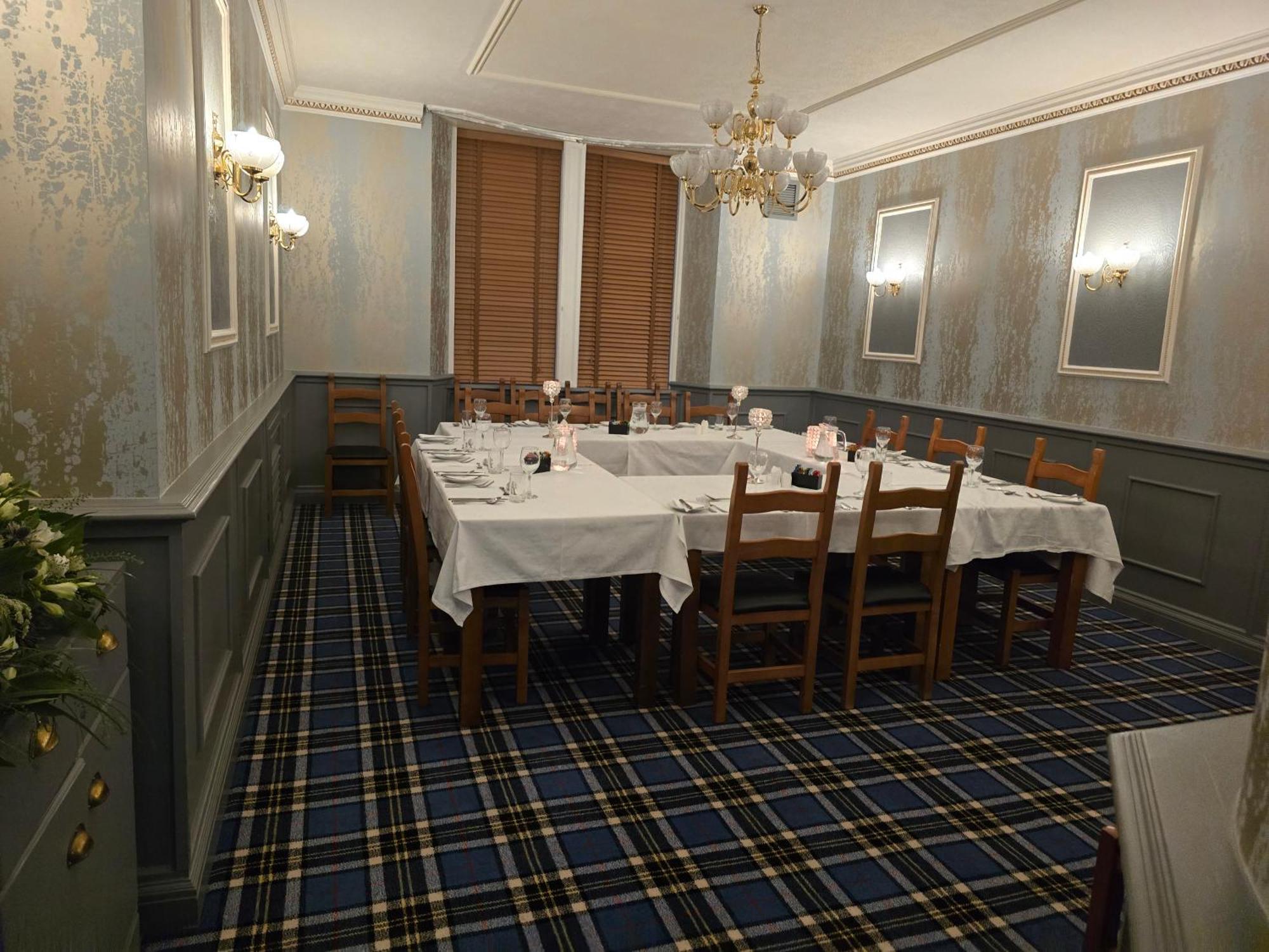 Victoria Hotel 커콜디 외부 사진