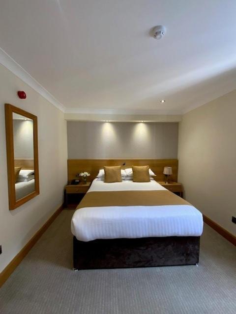 Victoria Hotel 커콜디 외부 사진
